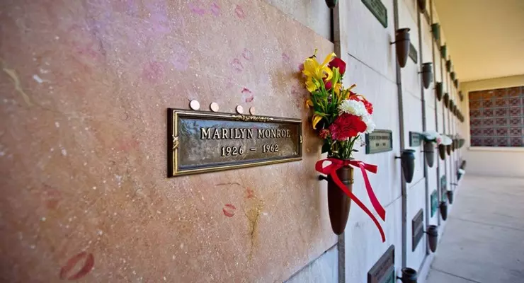 cimitero commemorativo di Westwood - Tomba di Marilyn Monroe