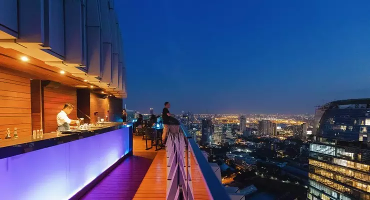 Bangkok, Octave Roof bar