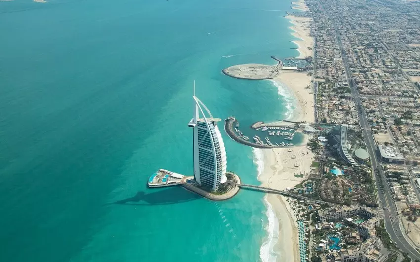 Dubai - Burj al-Arab
