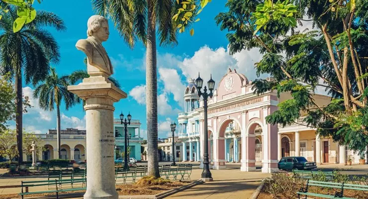 Cienfuegos - Parco Marti, Arco di Trionfo